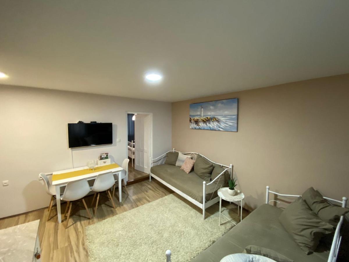 Apartmani Joma Баїна-Башта Екстер'єр фото